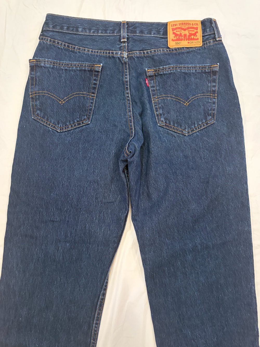 Levi's 550 Jeans Men's 34x29 Blue Dark Wash Relaxed Fit 100% Cotton - Picture 5 of 7